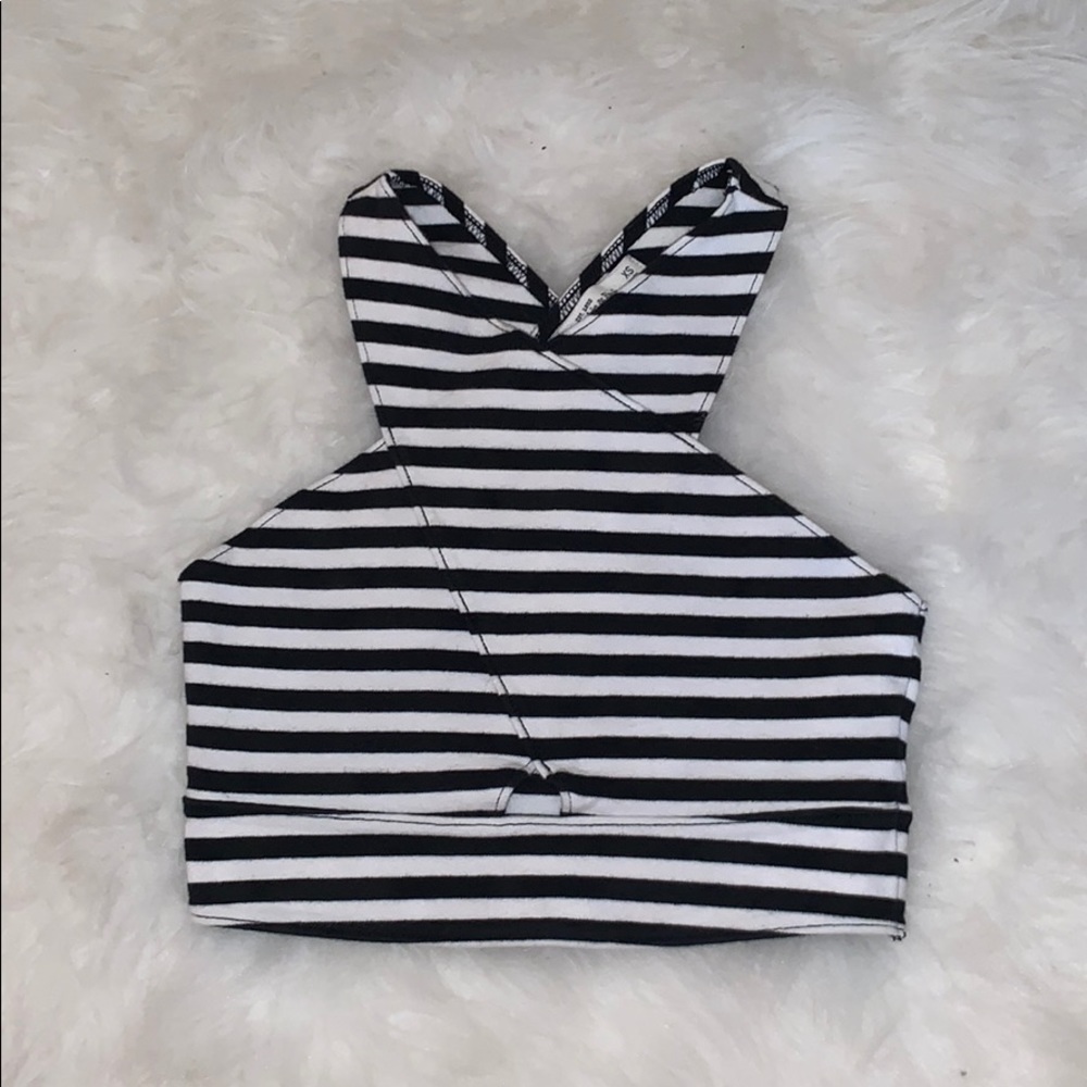 Abercrombie & Fitch Crop Top